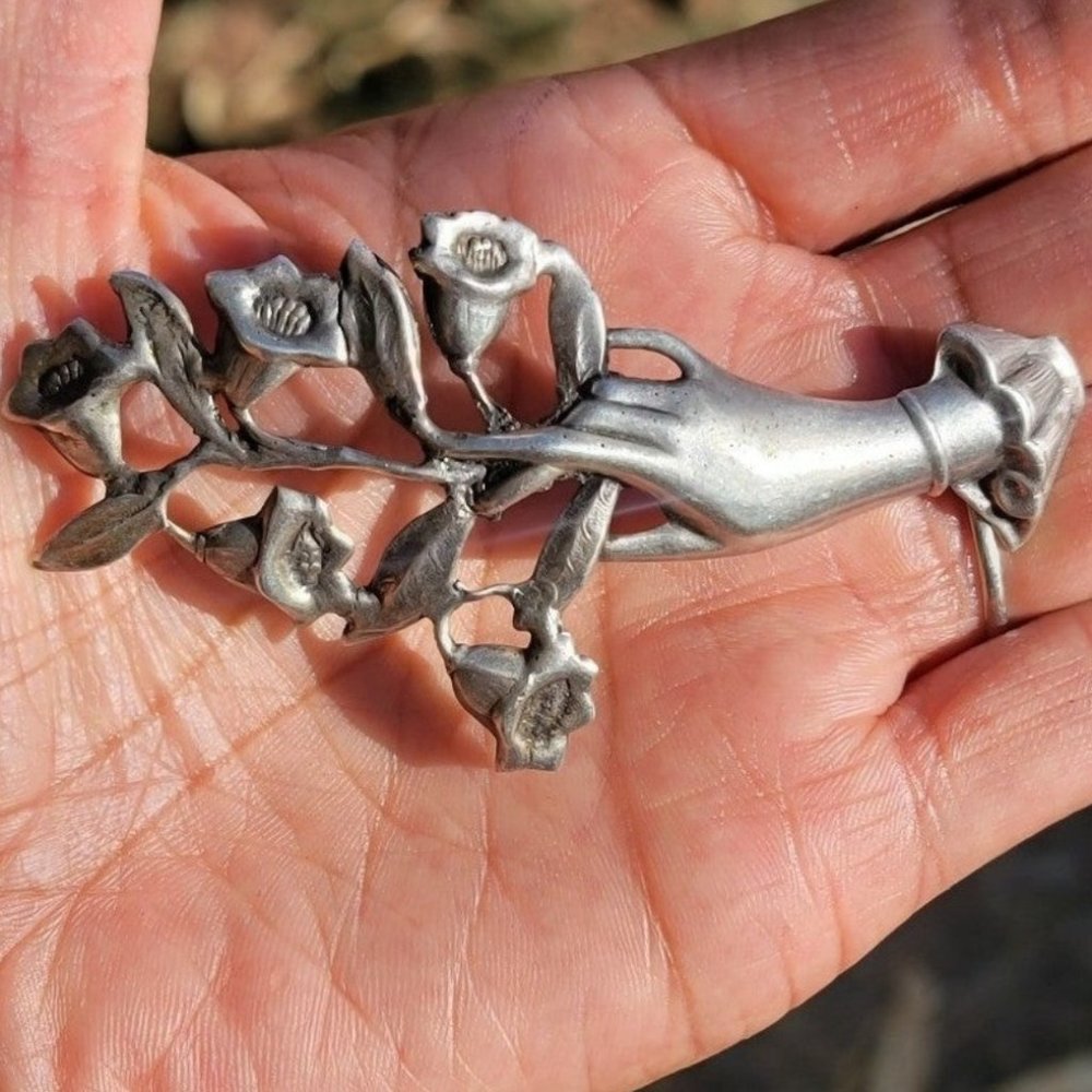 Amazing Art Nouveau hand and flowers heavy solid 925 sterling brooch